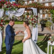 qué hace una maestra de ceremonias